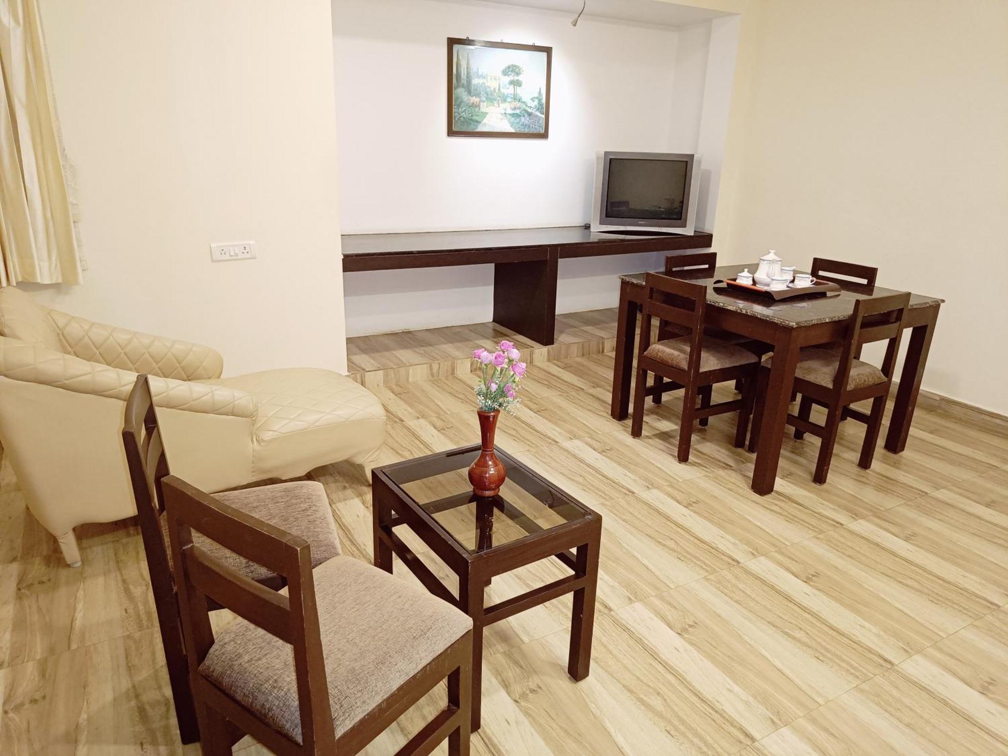 Hotel Marys Arcade Thanjavur Eksteriør billede