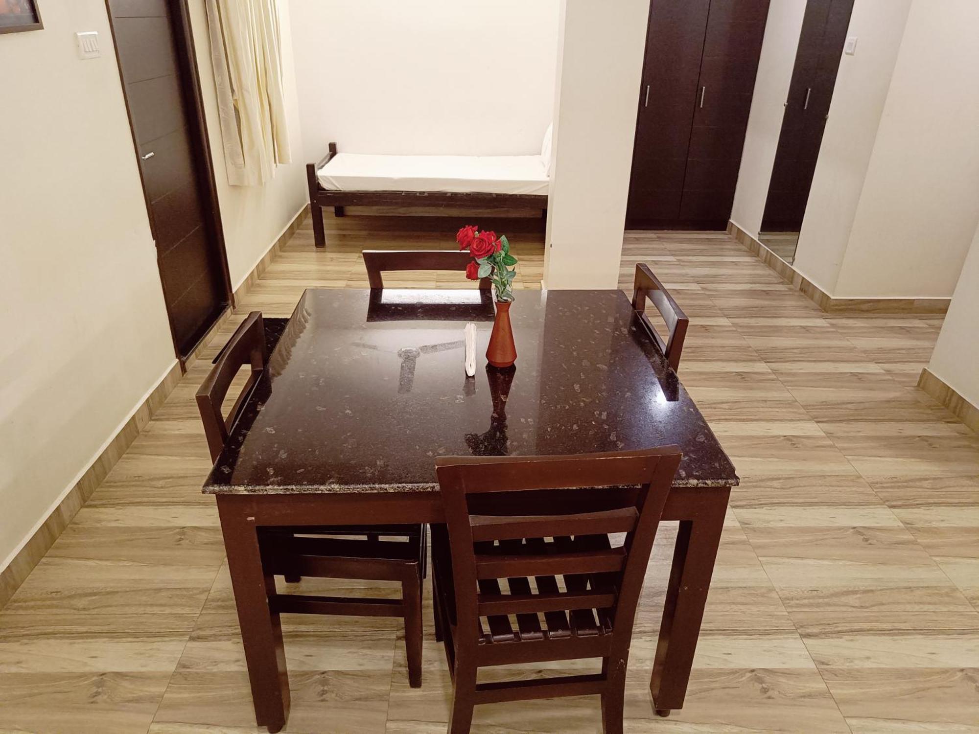 Hotel Marys Arcade Thanjavur Eksteriør billede