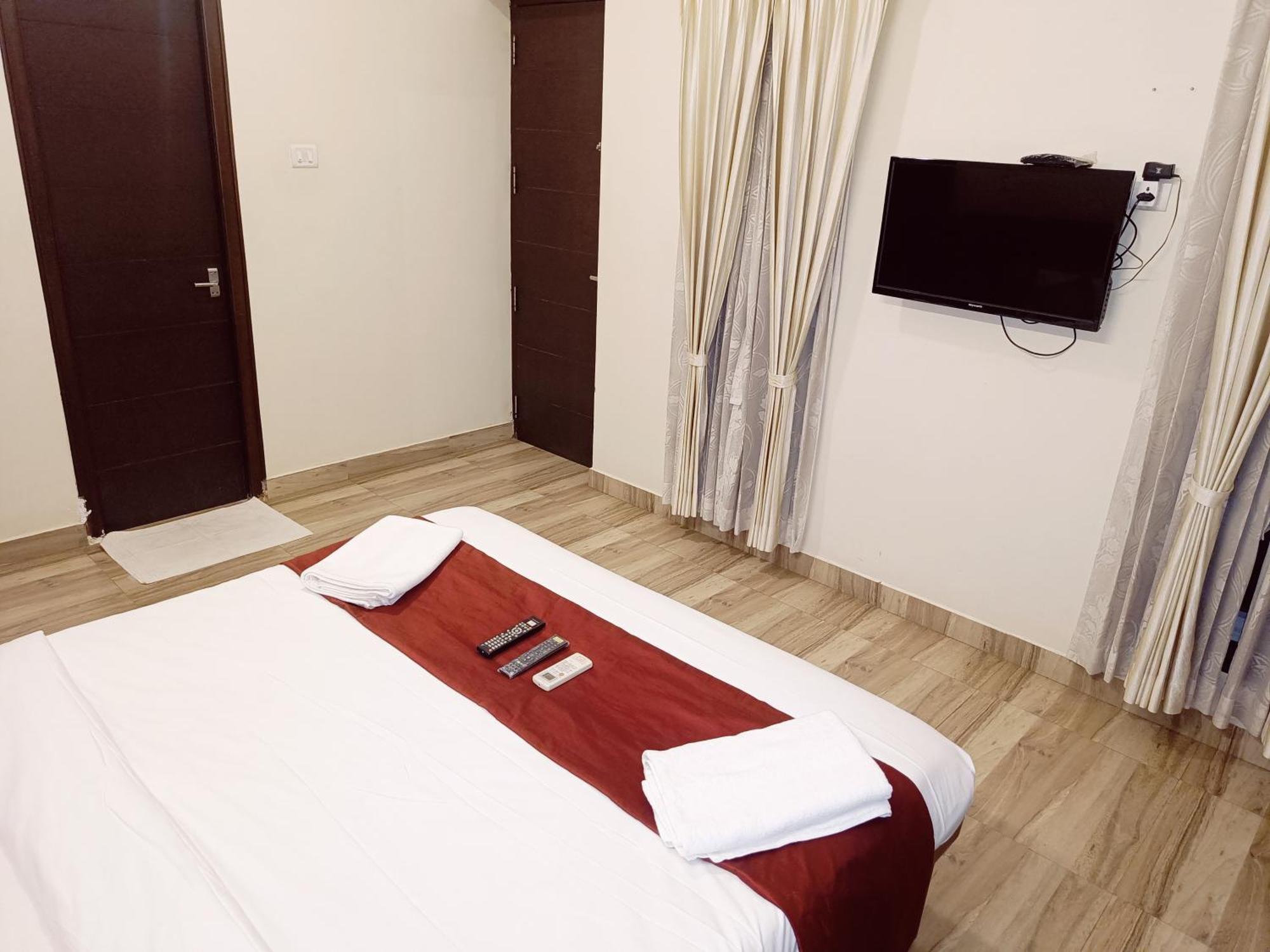Hotel Marys Arcade Thanjavur Eksteriør billede
