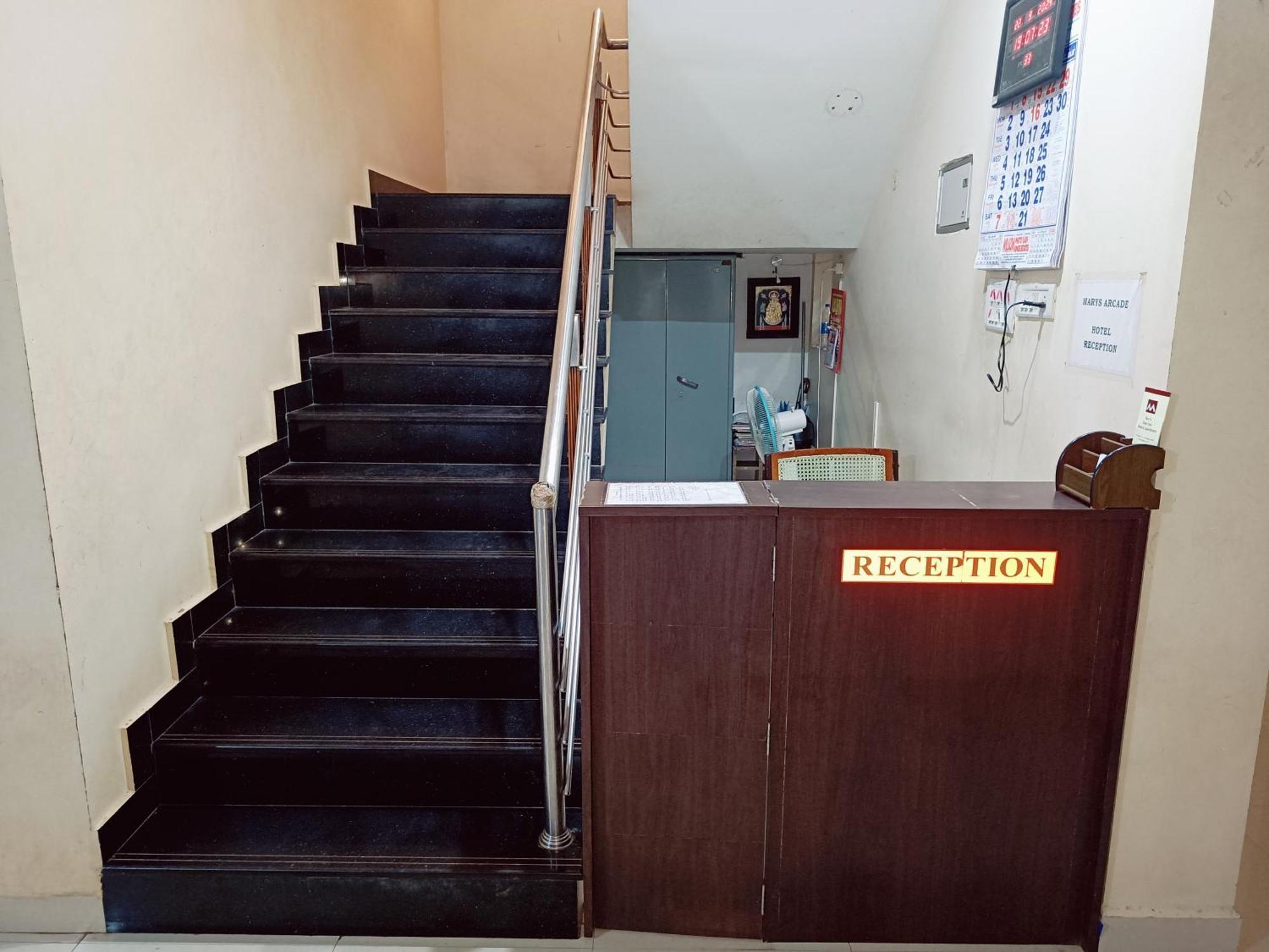 Hotel Marys Arcade Thanjavur Eksteriør billede